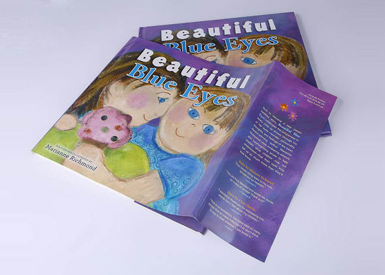 Carta patinata dei libri per bambini della copertina dura di fiaba di Coloful con il rivestimento di polvere di plastica